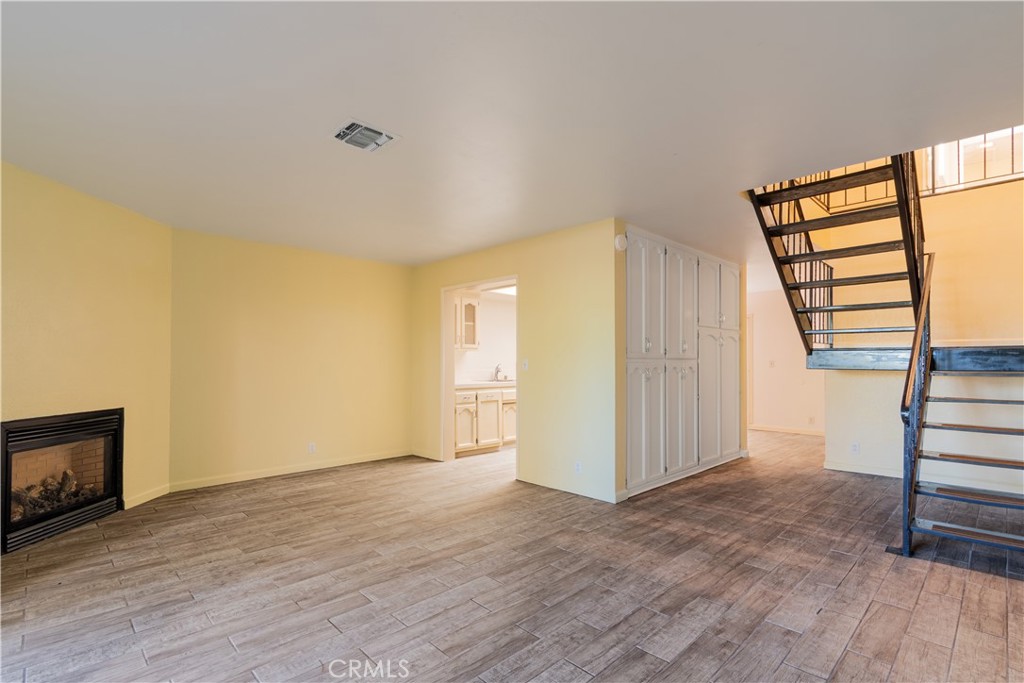 158 Flag Way Paso Robles, CA 93446 - Photo 5 of 36