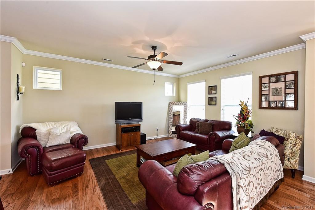 19013 Park Terrace Lane Davidson, NC 28036 - Photo 3 of 24