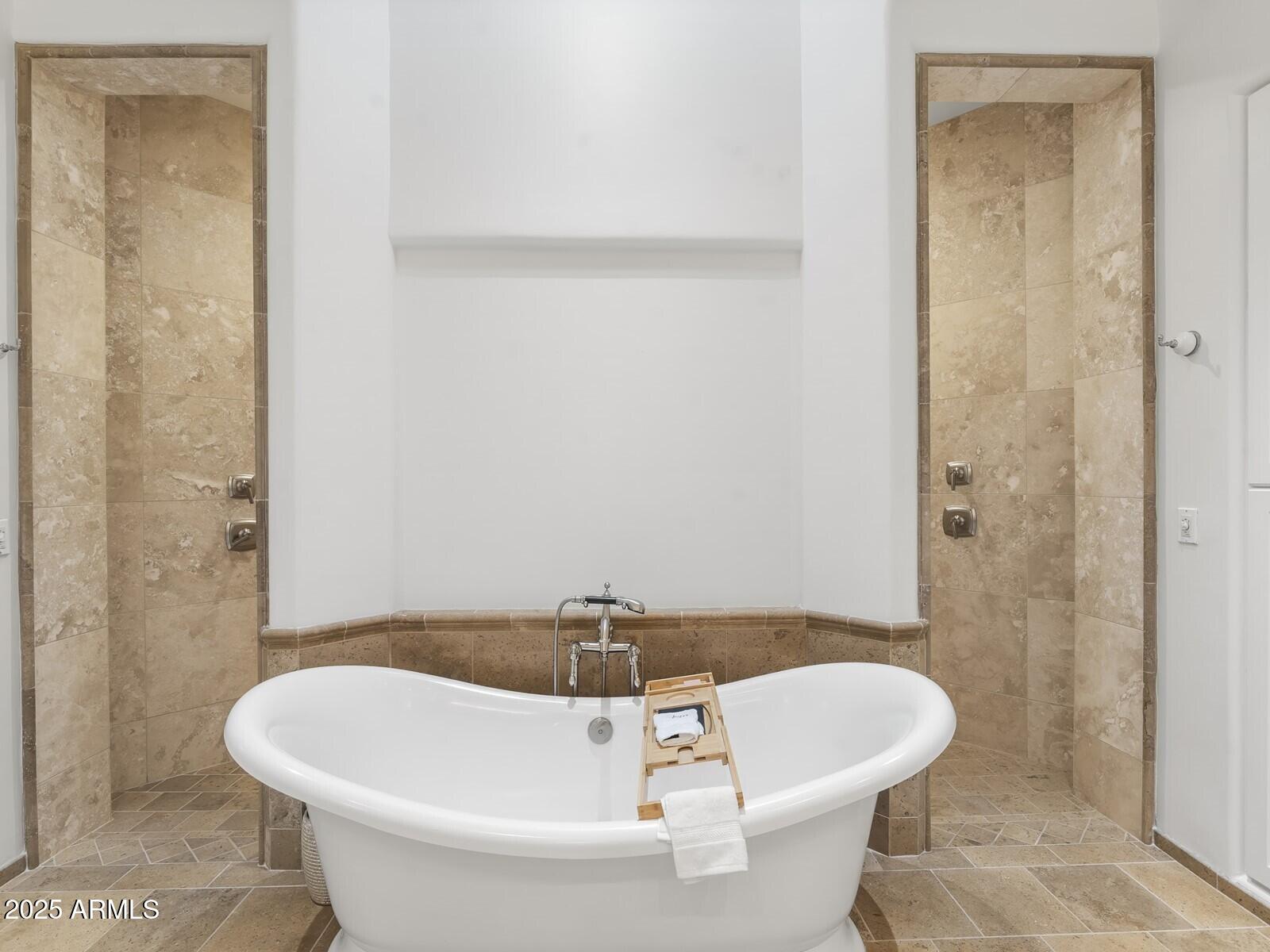 9422 East Happy Valley Road Scottsdale, AZ 85255 - Photo 35 of 78 Freestanding Soaking Tub