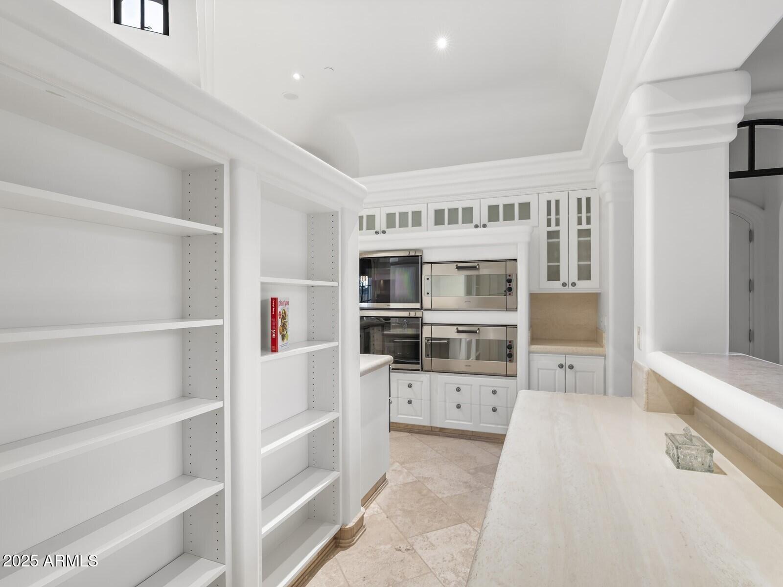 9422 East Happy Valley Road Scottsdale, AZ 85255 - Photo 43 of 99 Gourmet Kitchen