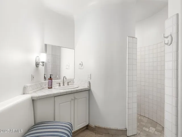 $9,000,000 | 9422 East Happy Valley Road, Scottsdale, AZ 85255