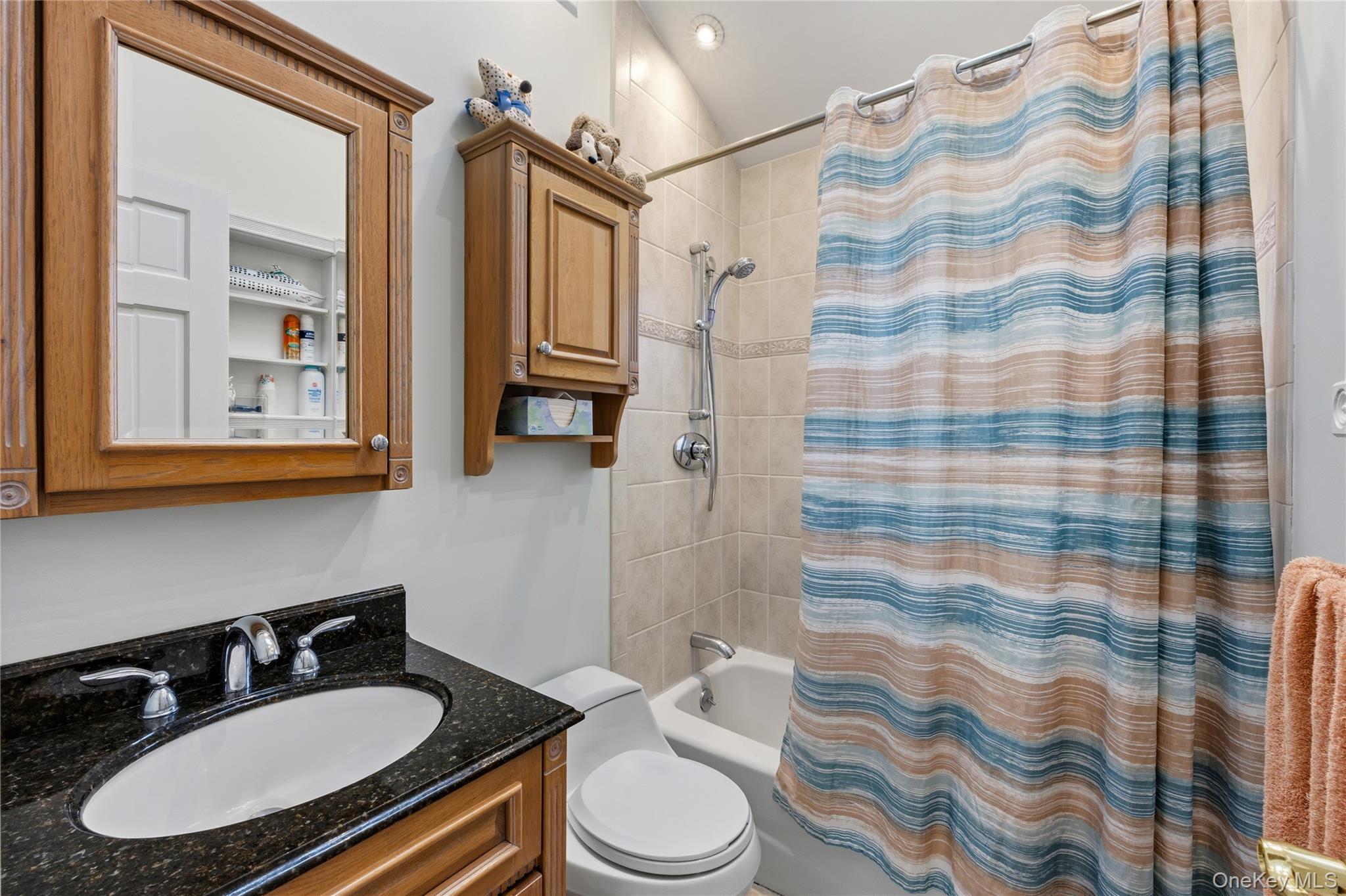 1396 Wilson Road East Meadow, NY 11554 - Photo 22 of 40