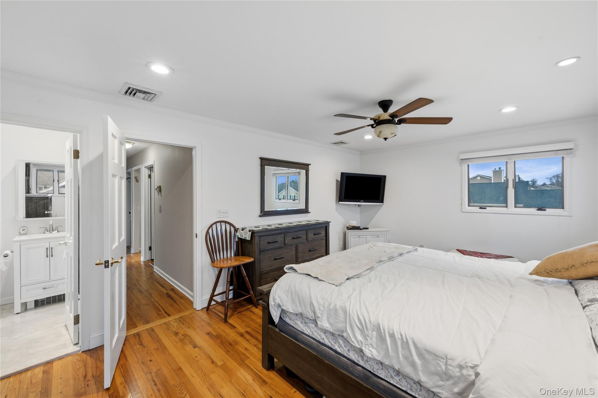 1396 Wilson Road East Meadow, NY 11554 - Photo 24 of 40