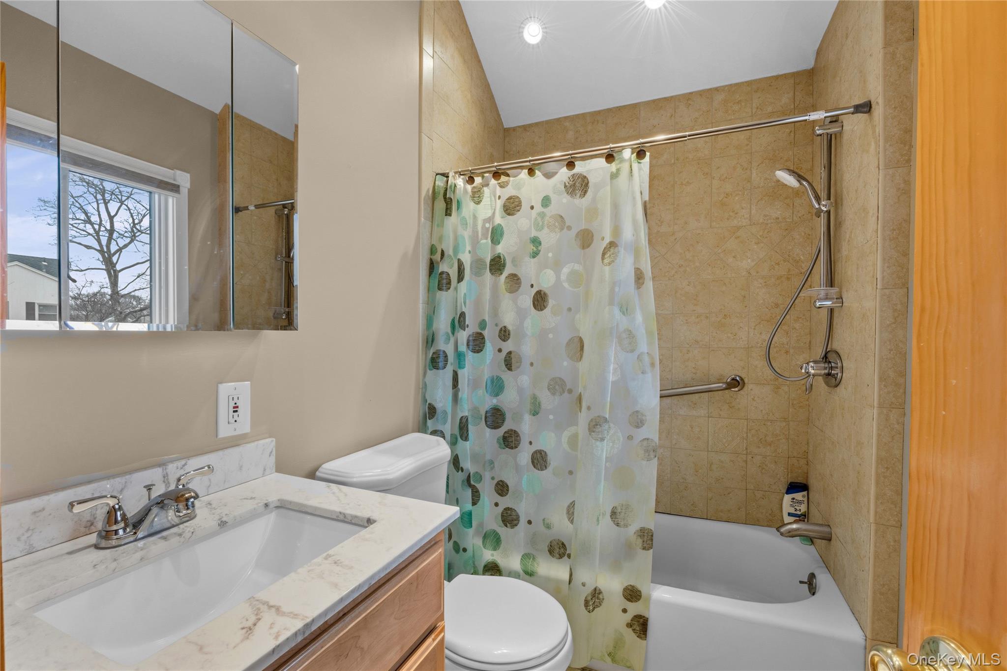 1396 Wilson Road East Meadow, NY 11554 - Photo 30 of 40