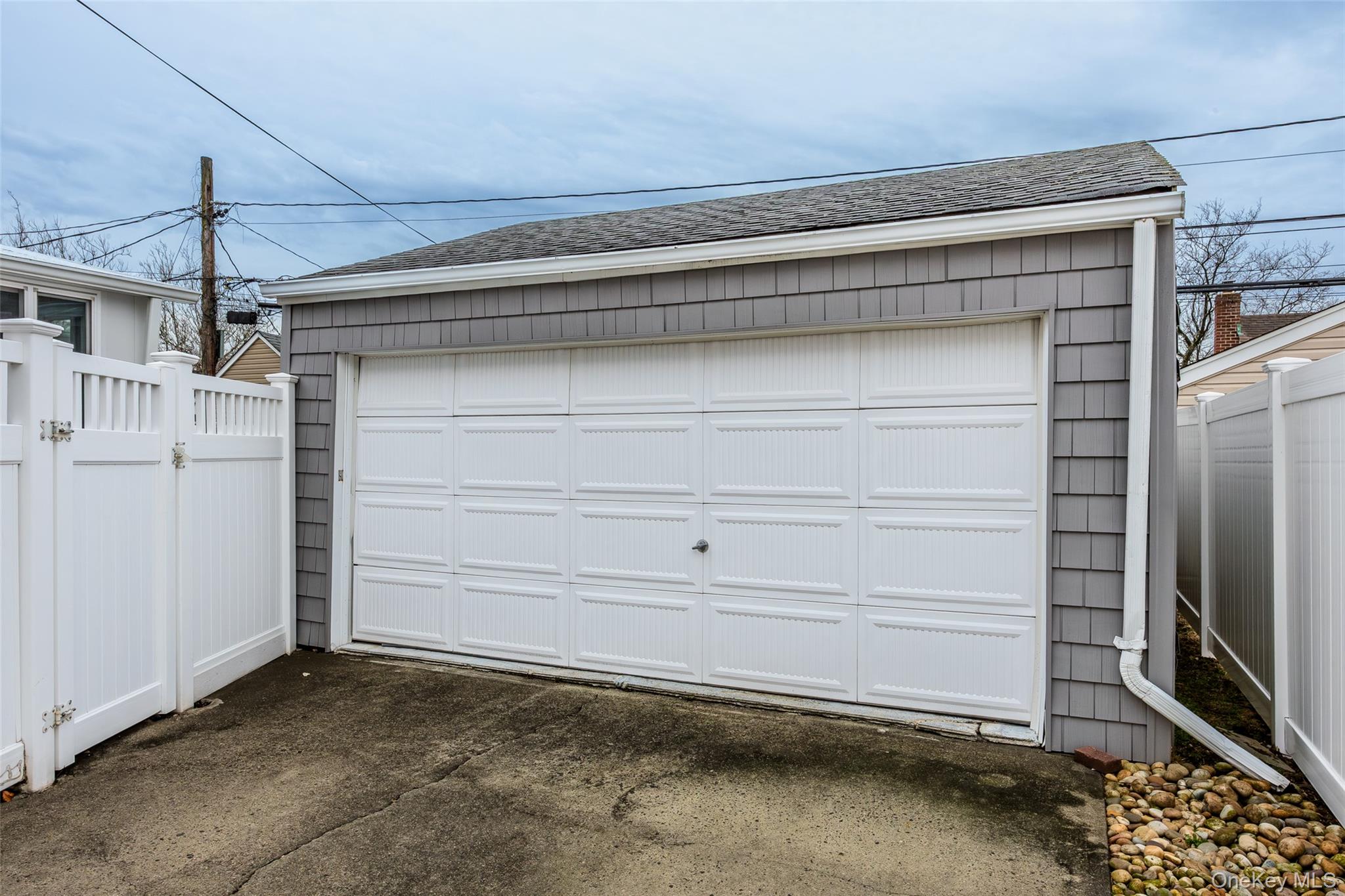 1396 Wilson Road East Meadow, NY 11554 - Photo 36 of 40