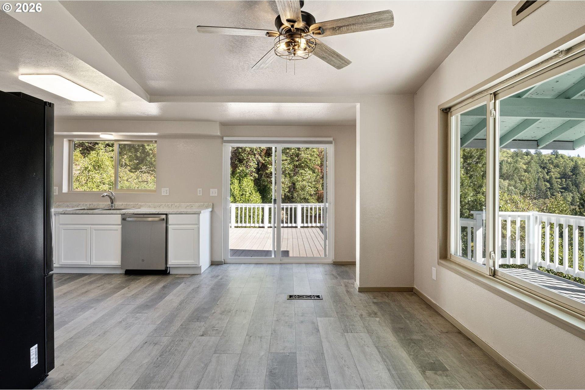 1604 Spring Brook Road Myrtle Creek, OR 97457 - Photo 10 of 48 Gallery Image 10