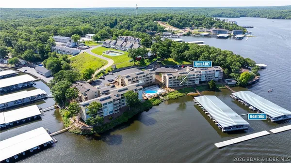 $285,000 | 875 Parkside Place, Unit A107, Osage Beach, MO 65065