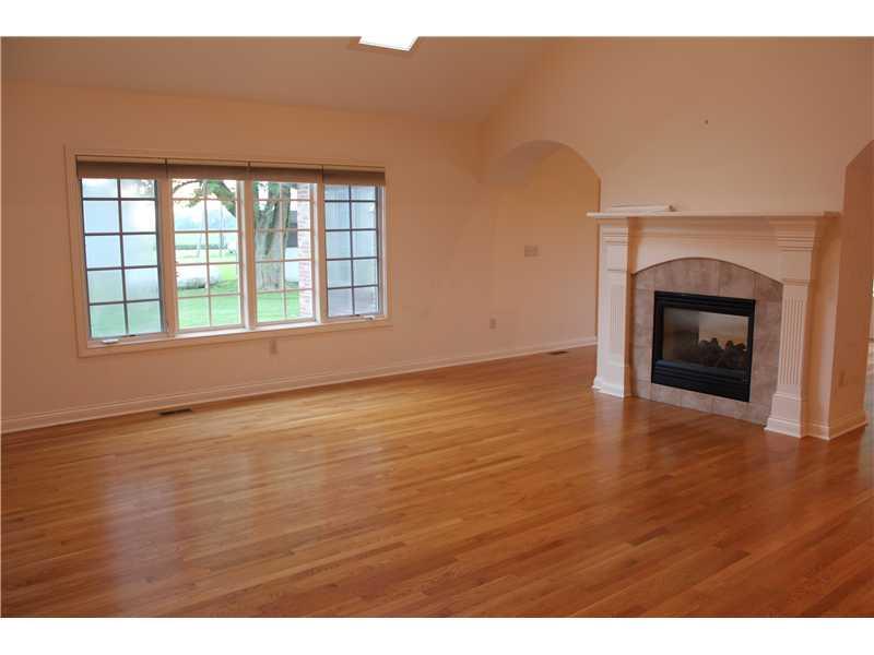 28490 Rulon Road Atlanta, IN 46031 - Photo 4 of 24 Gallery Image 4