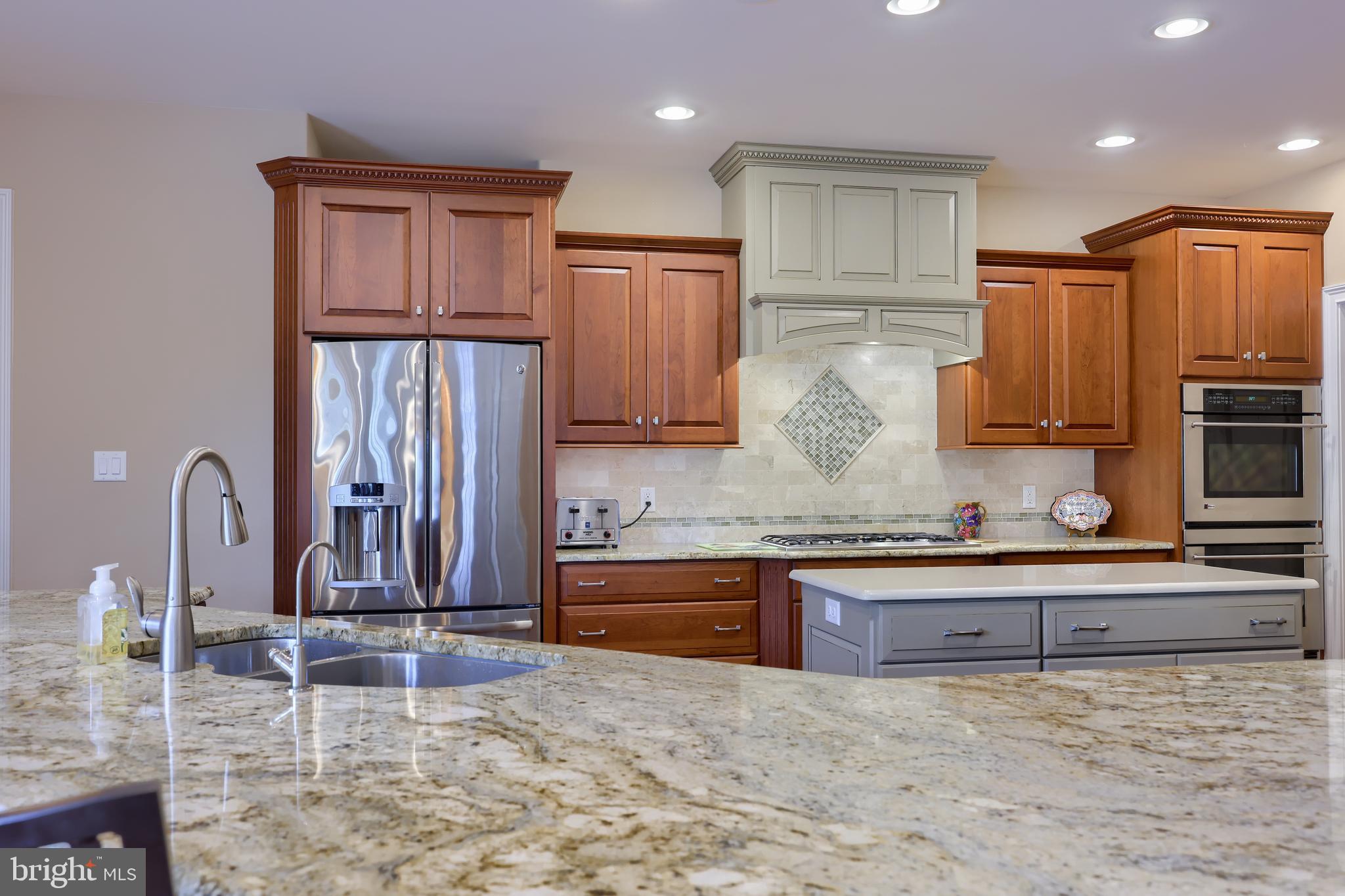 503 East Delp Road Lancaster, PA 17601 - Photo 54 of 77 Granite by Indoor city easy to clean, timeless