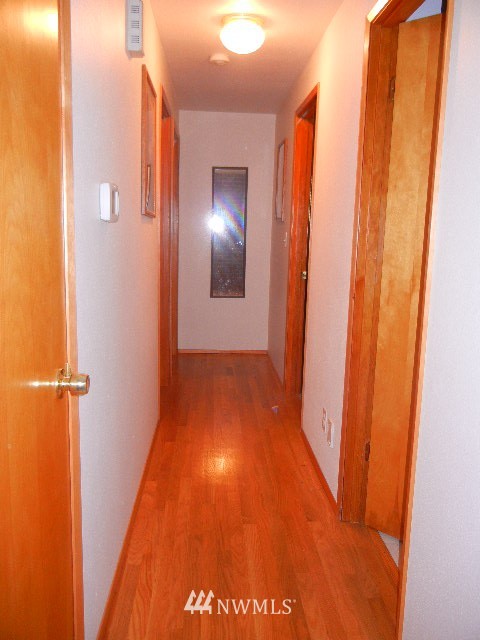 5590 Southeast Nelson Road Olalla, WA 98359 - Photo 14 of 20 Gallery Image 14