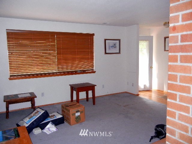 5590 Southeast Nelson Road Olalla, WA 98359 - Photo 10 of 20 Gallery Image 10
