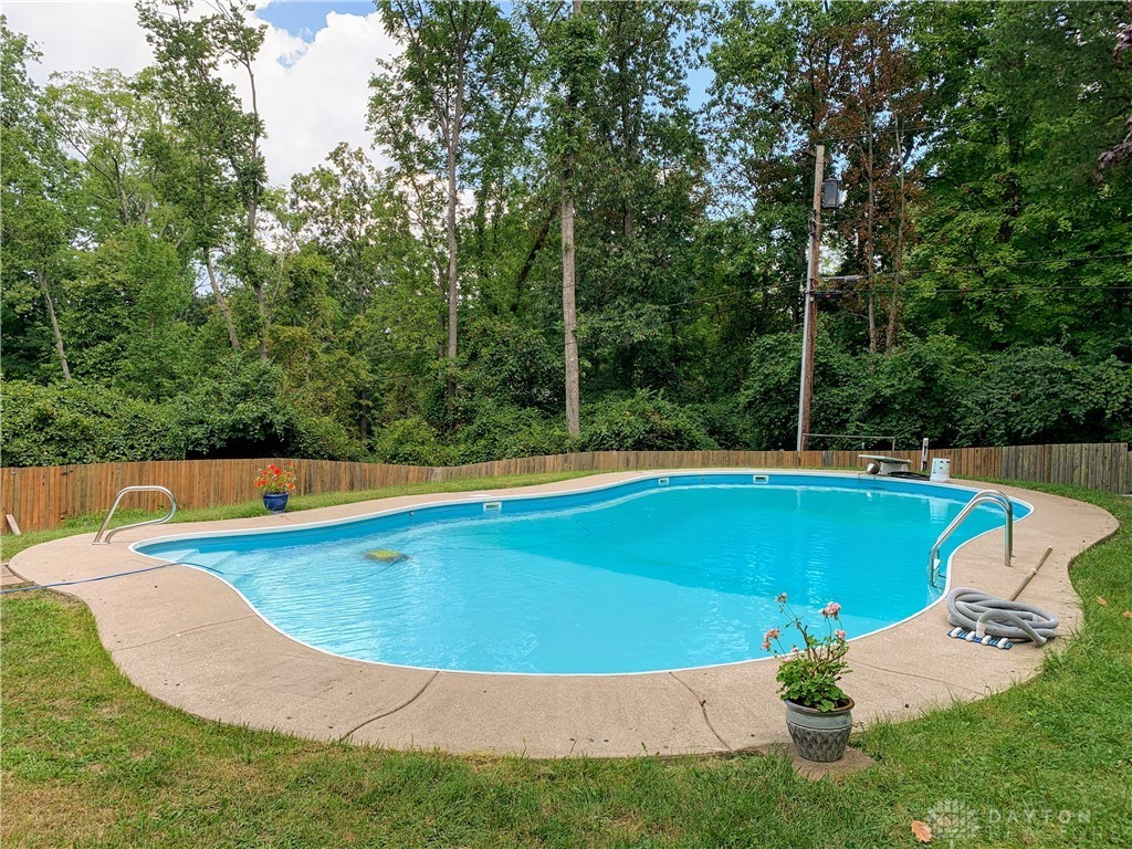 6518 Reigate Road Dayton, OH 45459 - Photo 68 of 86 Gallery Image 68
