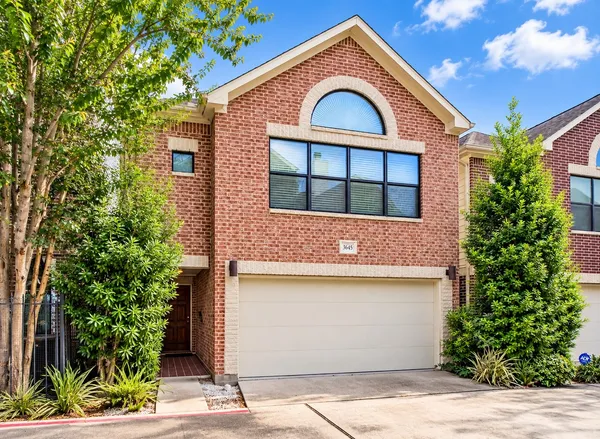 $265,900 | 3645 Main Plaza Drive, Houston, TX 77025