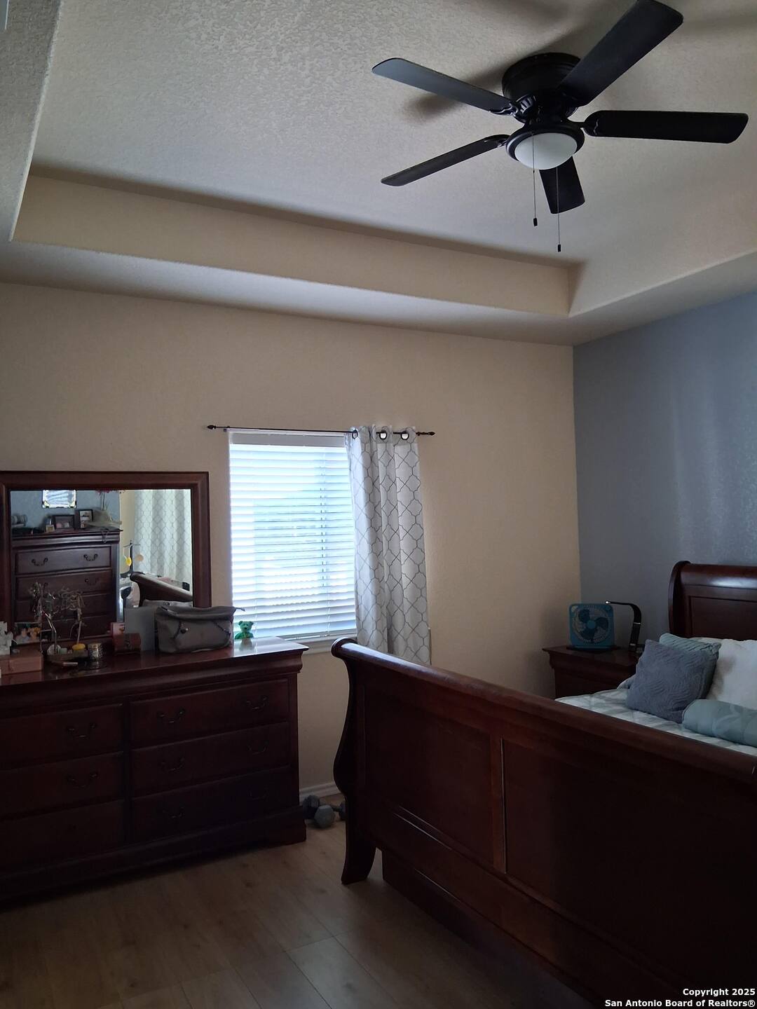 7061 Devonshire Drive Spring Branch, TX 78070 - Photo 24 of 52 a room with furniture and window