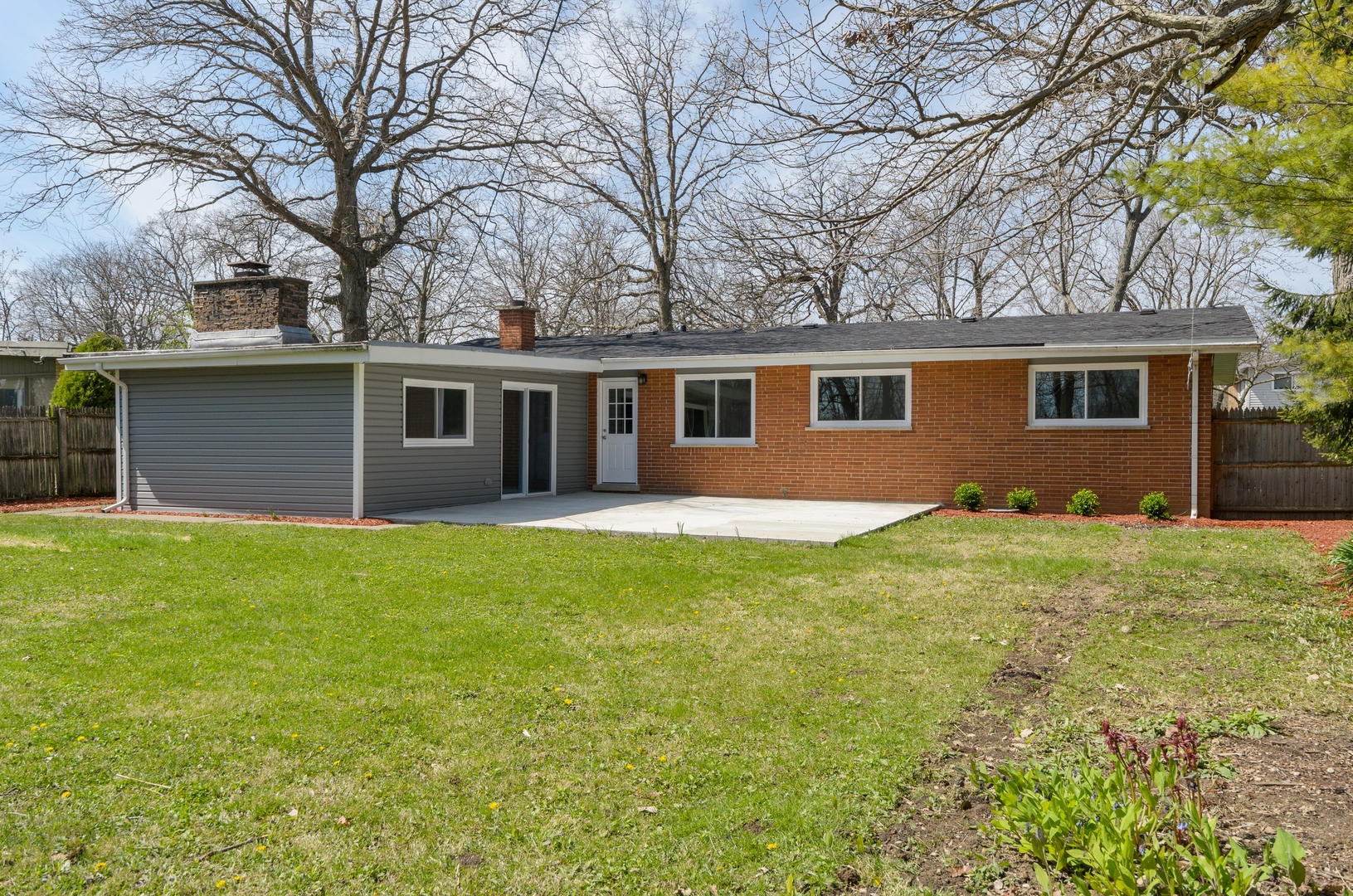 827 Barberry Road Highland Park, IL 60035 - Photo 12 of 13