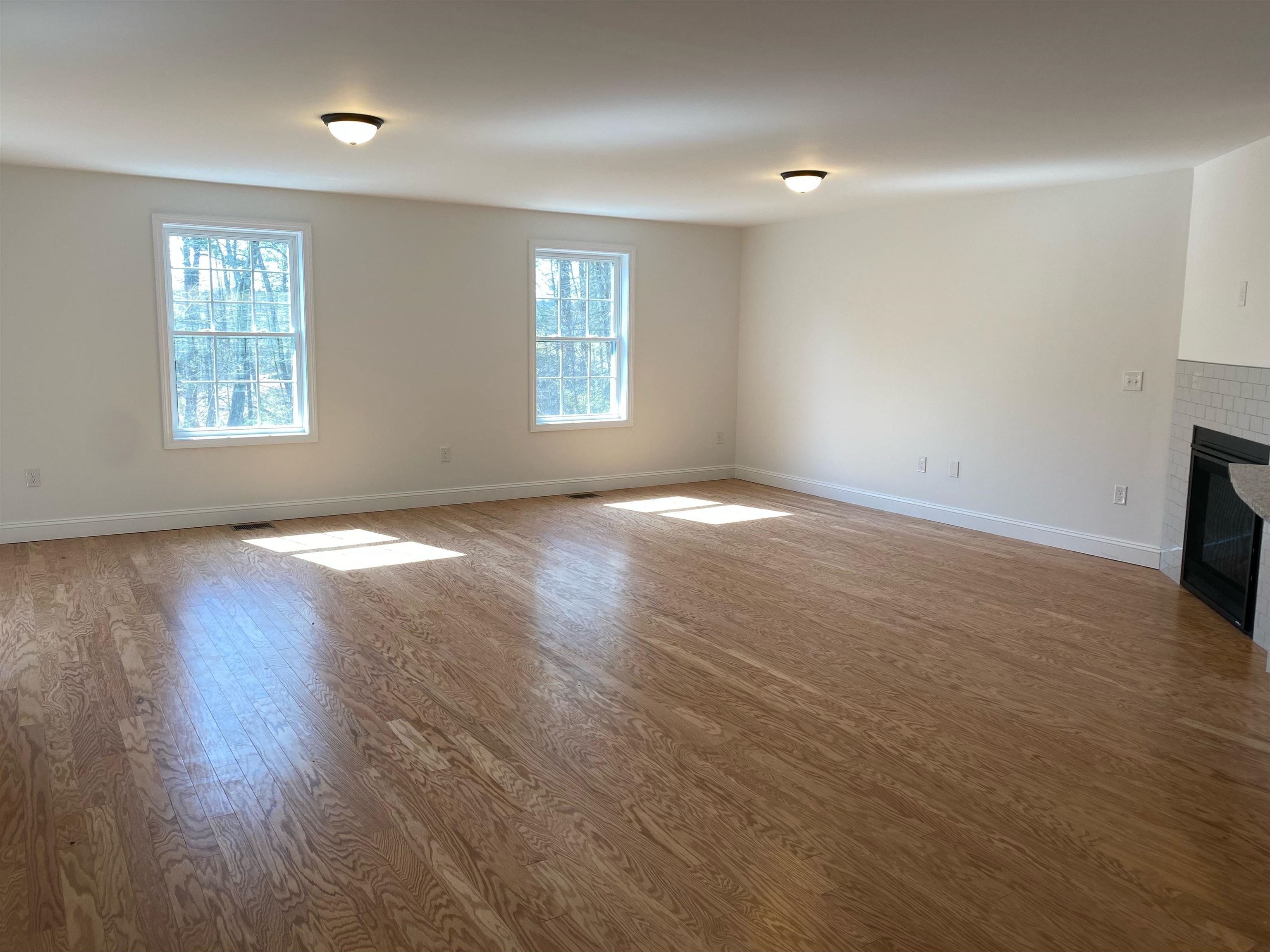 10 Lawrence Road, Unit A Hudson, NH 03051 - Photo 6 of 21