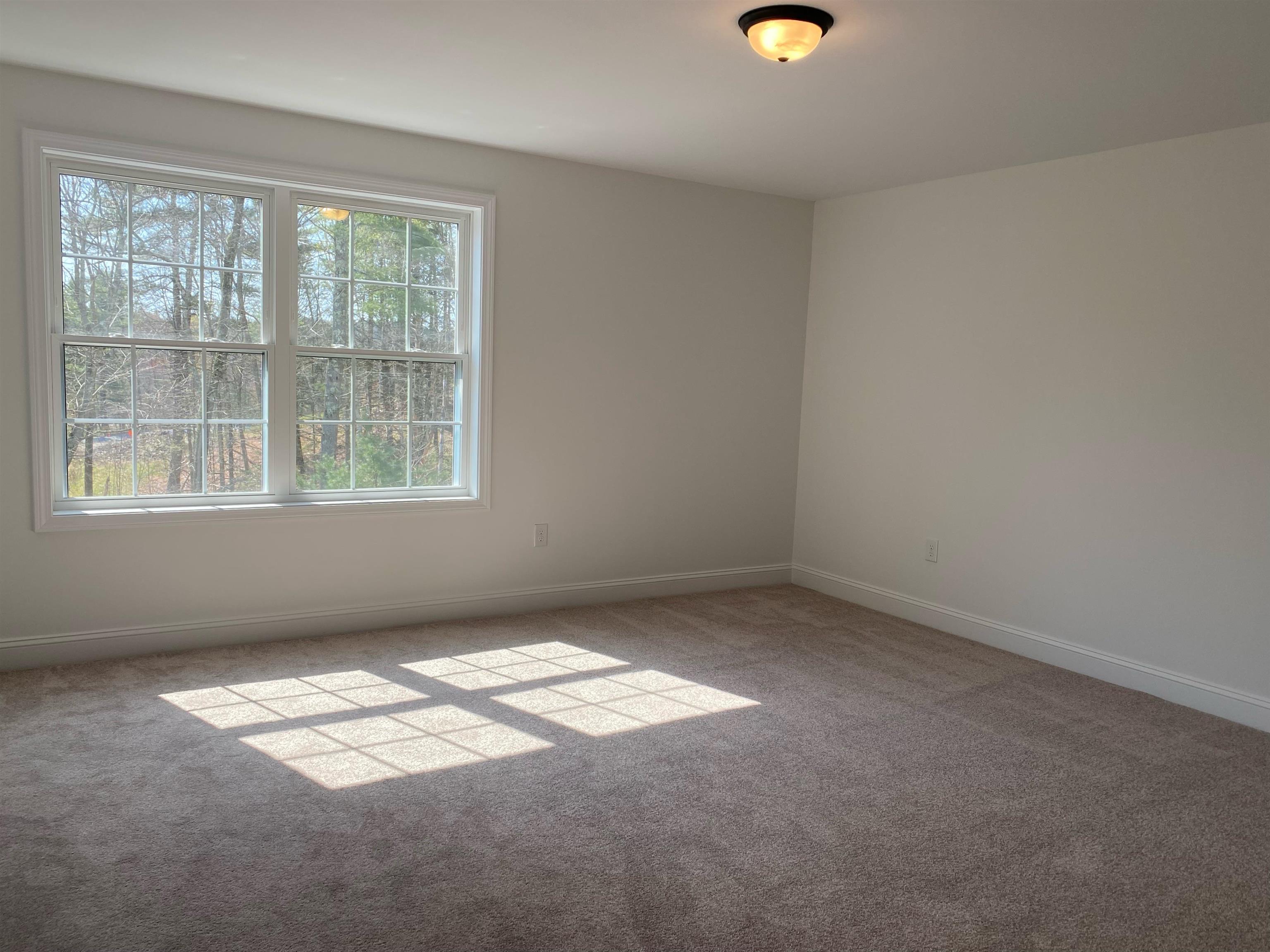 10 Lawrence Road, Unit A Hudson, NH 03051 - Photo 9 of 21