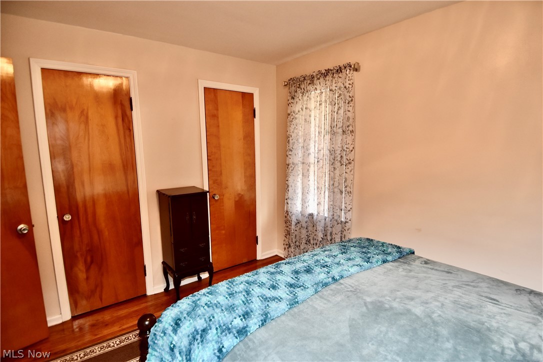 4214 Hinsdale Road South Euclid, OH 44121 - Photo 16 of 28