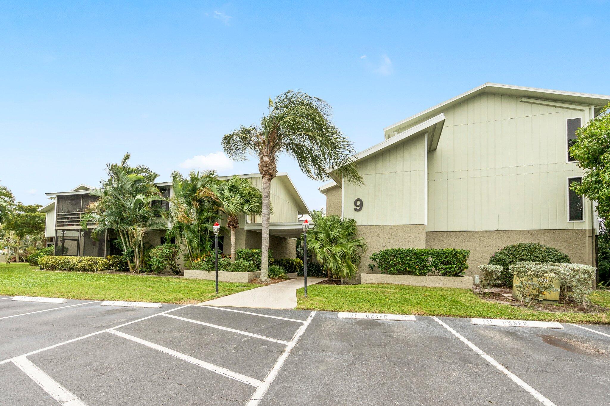 800 Northwest Fork Road, Unit 99 Stuart, FL 34994 - Photo 26 of 27 26-web-or-mls-DSC06264