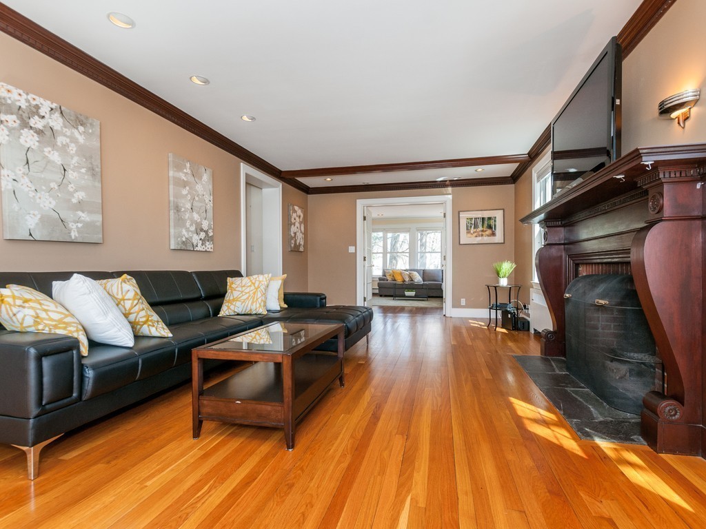 20 Intervale Road Brookline, MA 02467 - Photo 11 of 29 Gallery Image 11