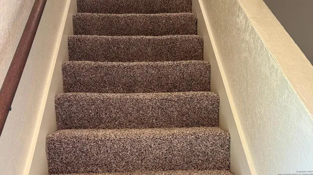 $1,175 | 14526 Waddesdon Bluff, San Antonio, TX 78233