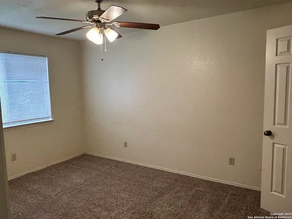 $1,125 | 14526 Waddesdon Bluff, San Antonio, TX 78233