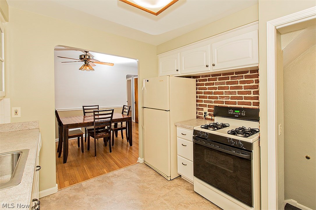 4983 North Barton Road Cleveland, OH 44124 - Photo 9 of 18 Gallery Image 9