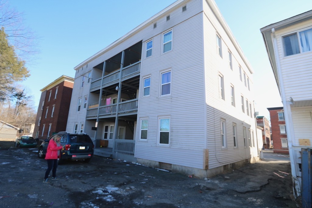 276-278 Centre Street Springfield, MA 01151 - Photo 12 of 21