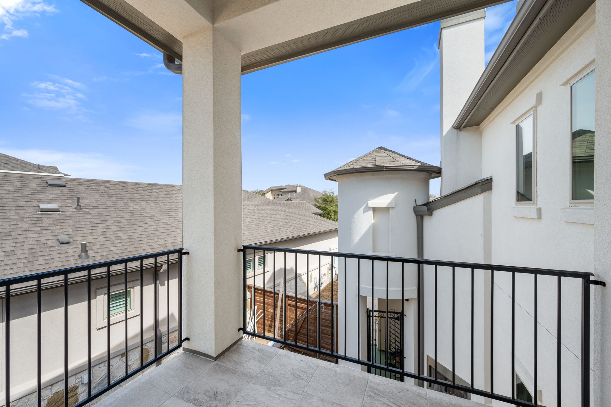 205 Clubhouse Drive, Unit G Georgetown, TX 78628 - Photo 22 of 40 a view of staircase with a stairs