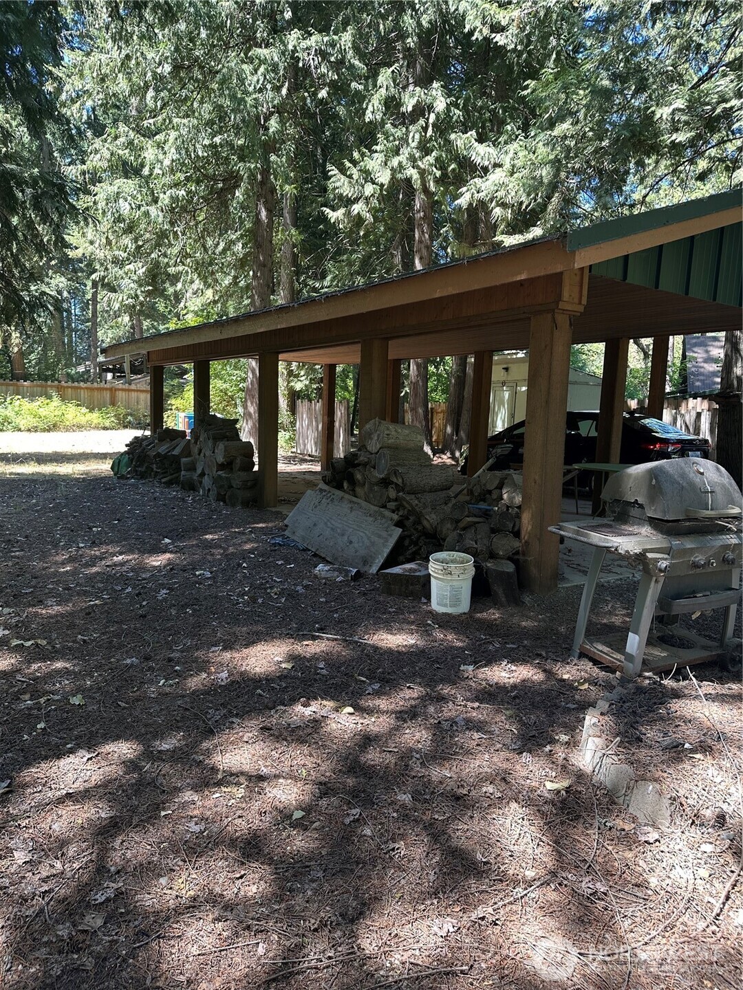 301 McElroy Road Cle Elum, WA 98922 - Photo 5 of 19 a view of a house with backyard