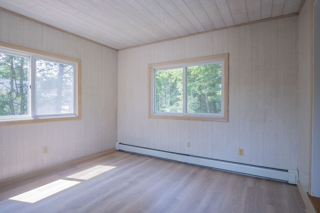 6 Marshall Road Beverly, MA 01915 - Photo 11 of 42 Gallery Image 11