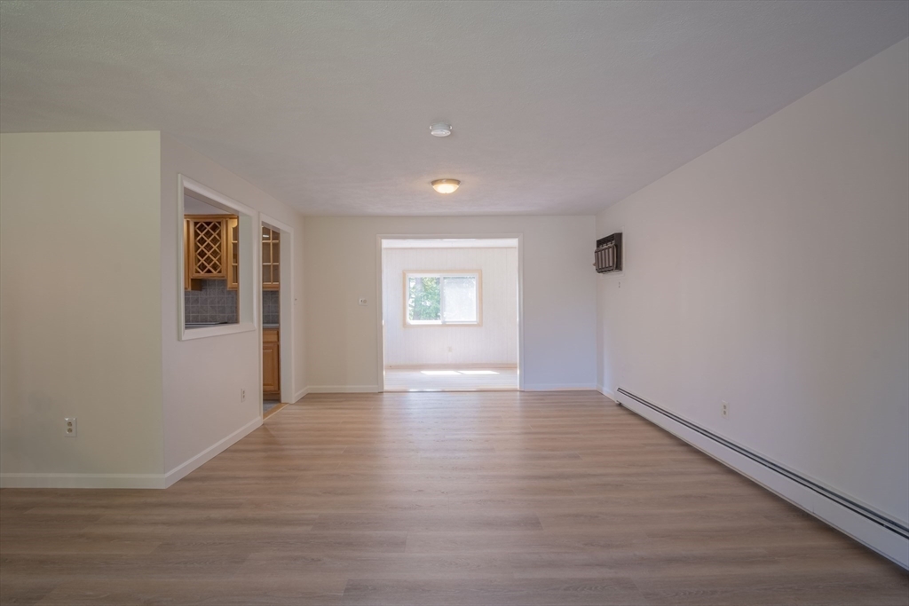 6 Marshall Road Beverly, MA 01915 - Photo 5 of 42 Gallery Image 5