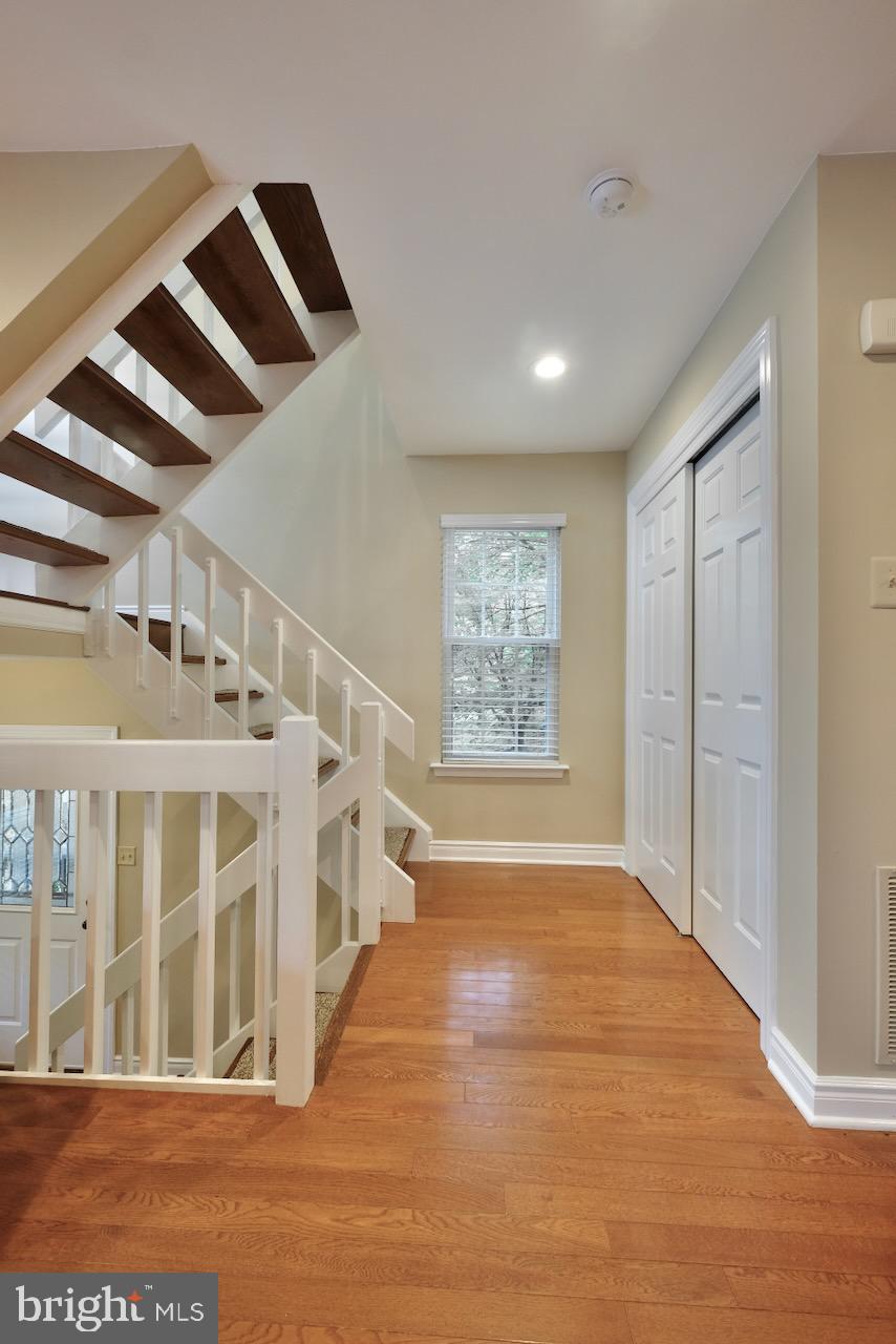 37 A Melrose Road, Unit A Princeton, NJ 08540 - Photo 10 of 25 Gallery Image 10