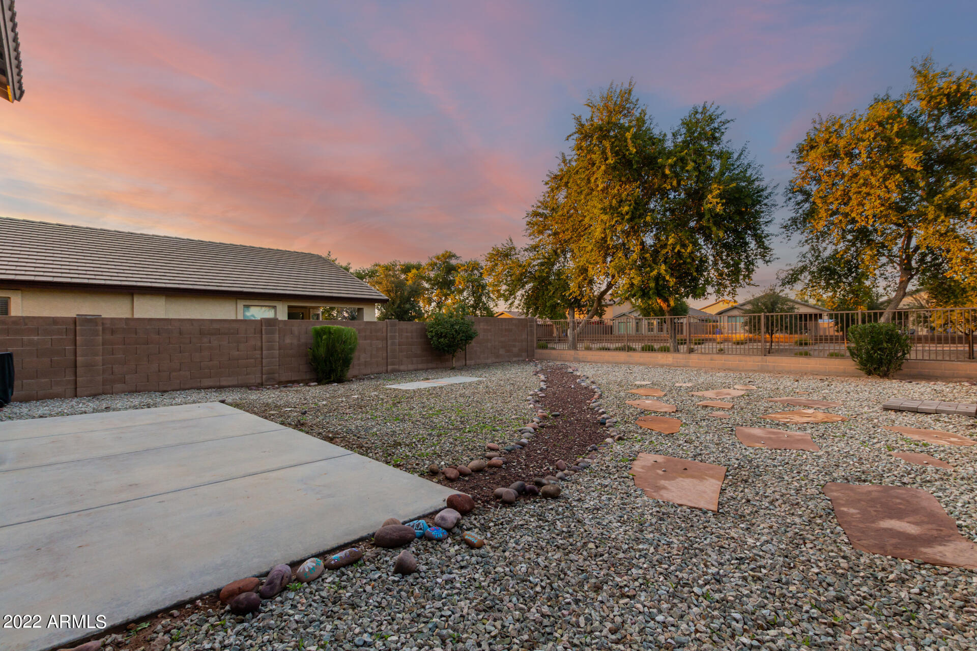 3210 West Alta Vista Road Phoenix, AZ 85041 - Photo 29 of 31 0039-39 - Alta Vista