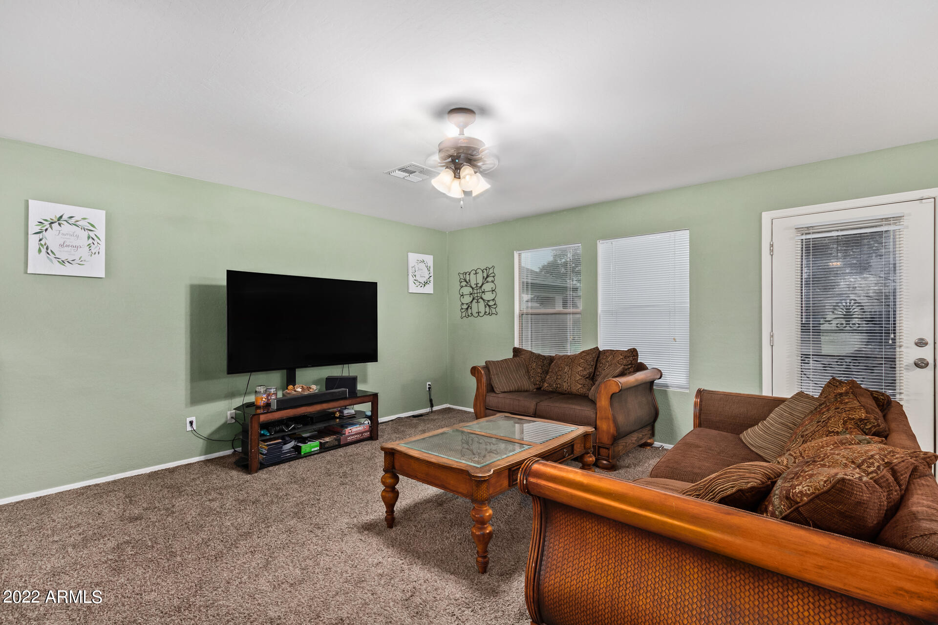 3210 West Alta Vista Road Phoenix, AZ 85041 - Photo 8 of 31 0013-13 - Alta Vista