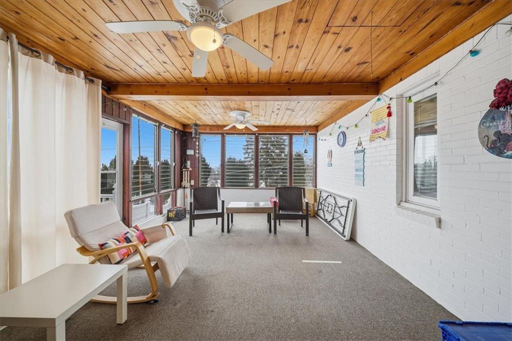 1400 Hamilton Road Pittsburgh, PA 15234 - Photo 17 of 36 a outdoor space with furniture