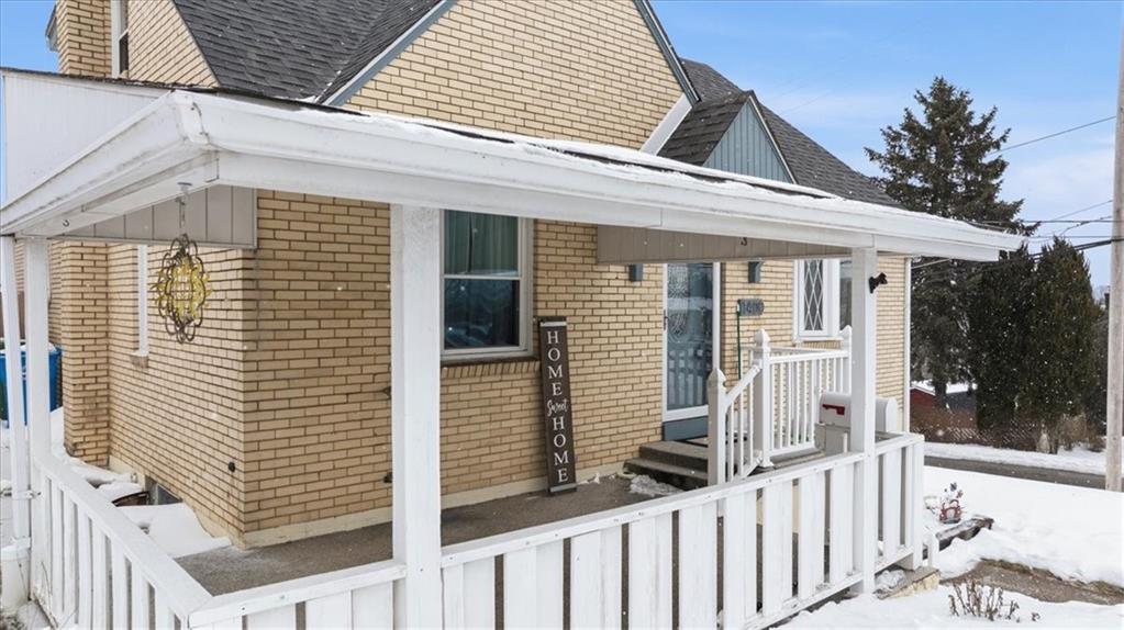 1400 Hamilton Road Pittsburgh, PA 15234 - Photo 3 of 36 a view of a white house with wooden fence