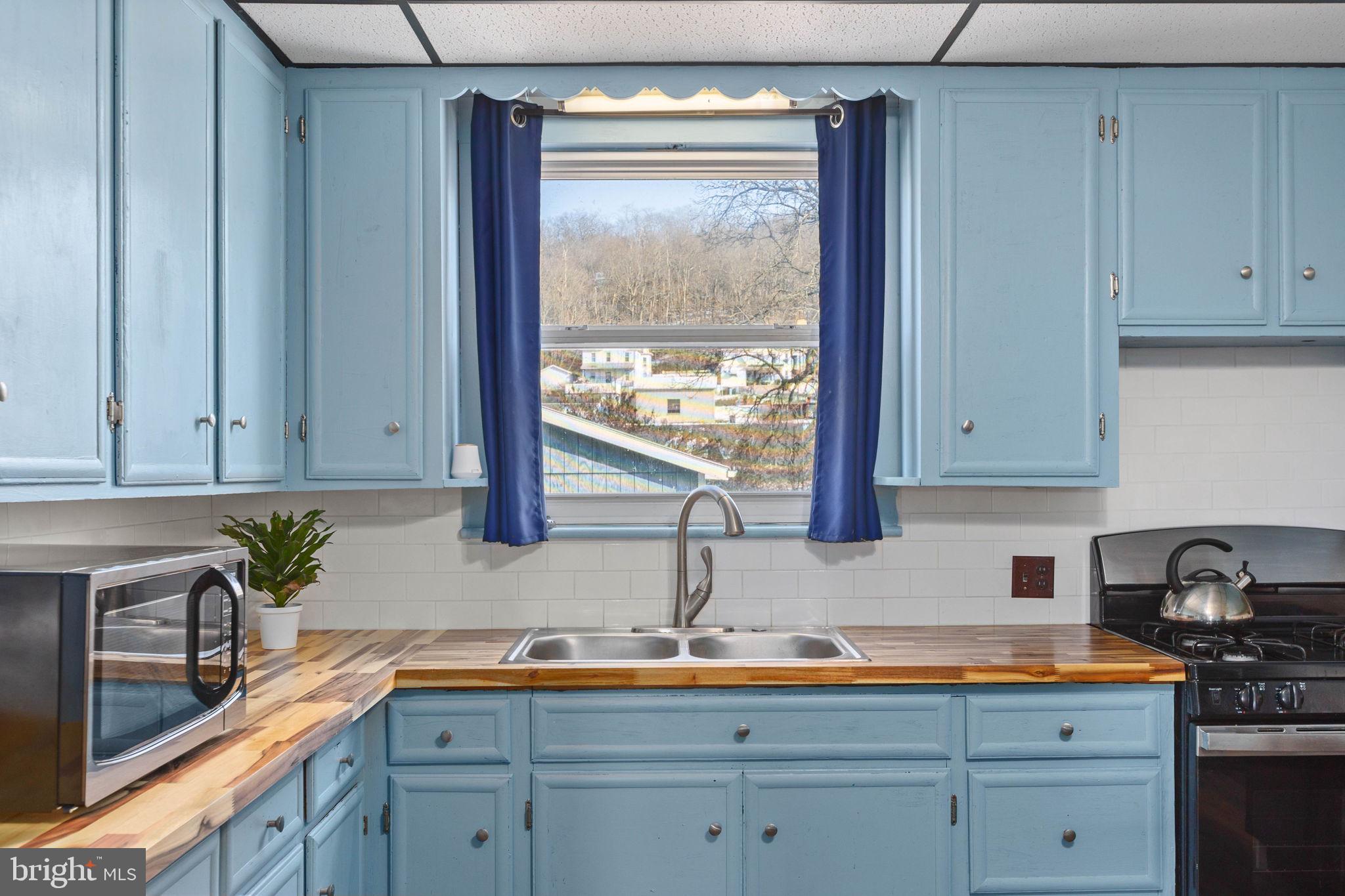 250 Riverside Lane Herndon, PA 17830 - Photo 11 of 37