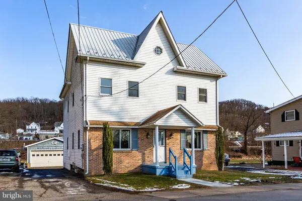 $215,000 | 250 Riverside Lane, Herndon, PA 17830