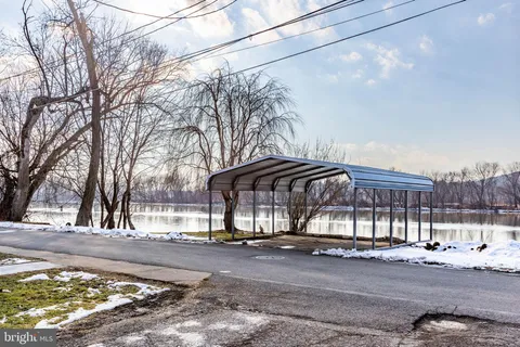 $199,900 | 250 Riverside Lane, Herndon, PA 17830