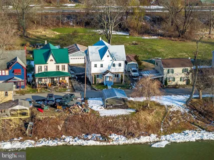 $199,900 | 250 Riverside Lane, Herndon, PA 17830