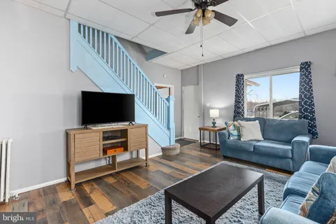 $199,900 | 250 Riverside Lane, Herndon, PA 17830