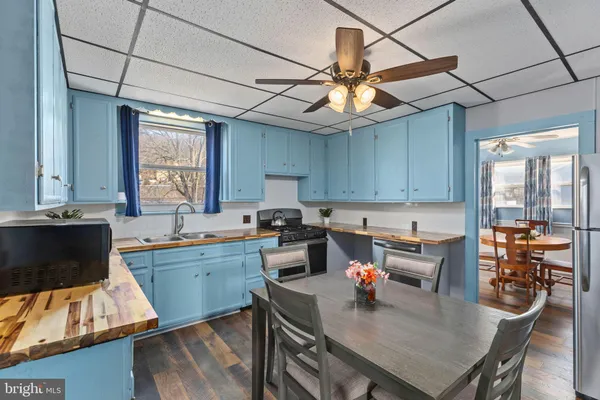 $215,000 | 250 Riverside Lane, Herndon, PA 17830