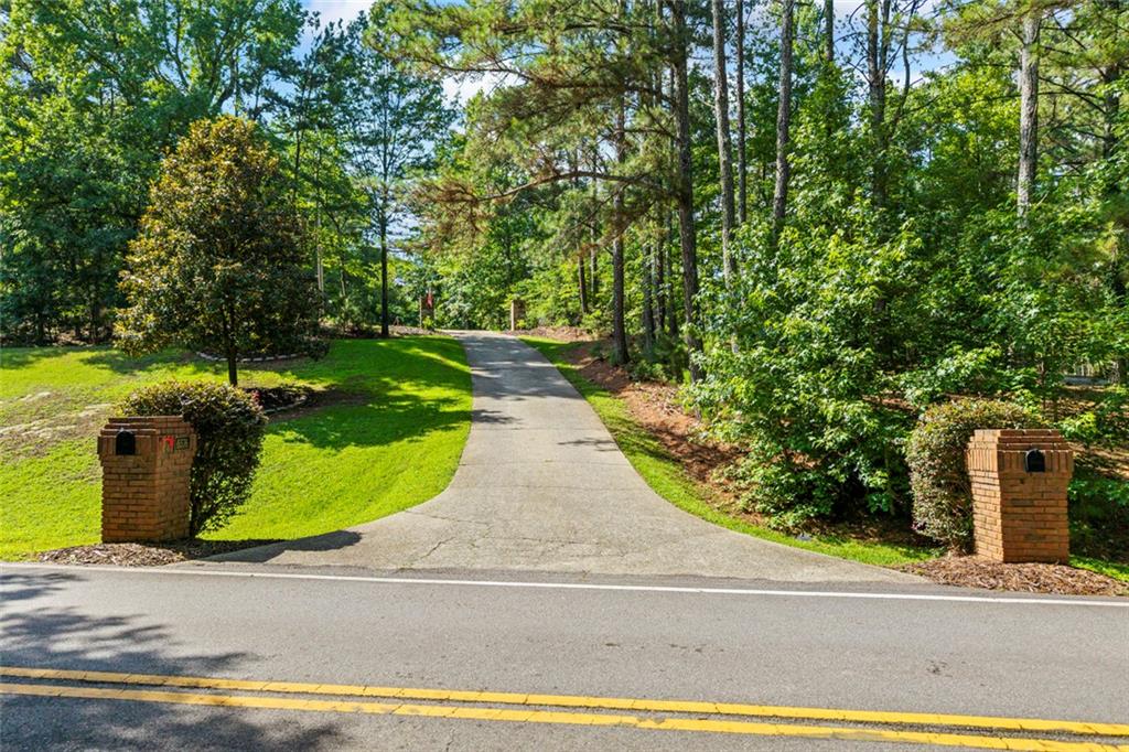 6576 Yacht Club Road Flowery Branch, GA 30542 - Photo 28 of 186
