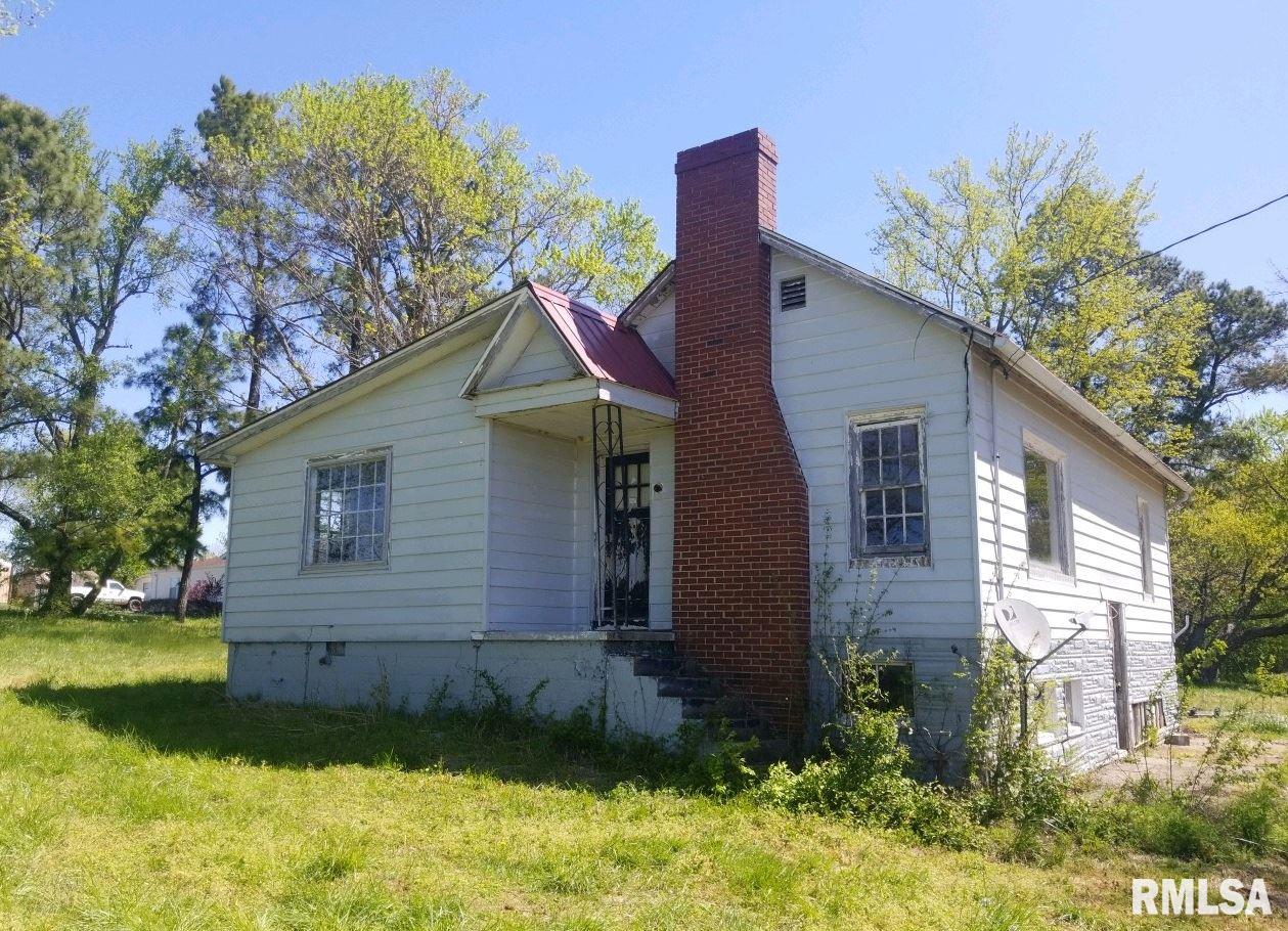 965 College Road Eldorado, IL 62930 - Photo 1 of 16 Gallery Image 1
