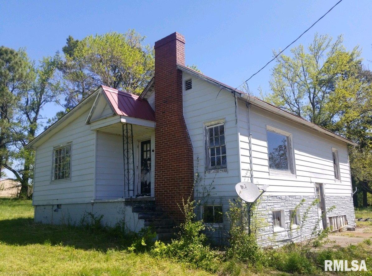 965 College Road Eldorado, IL 62930 - Photo 2 of 16 Gallery Image 2