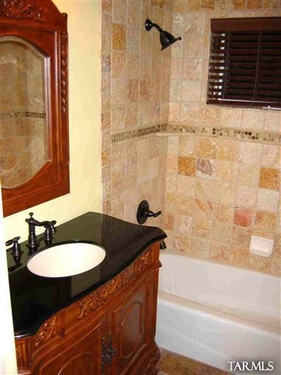 1613 East Allen Road Tucson, AZ 85719 - Photo 17 of 19 Gallery Image 17