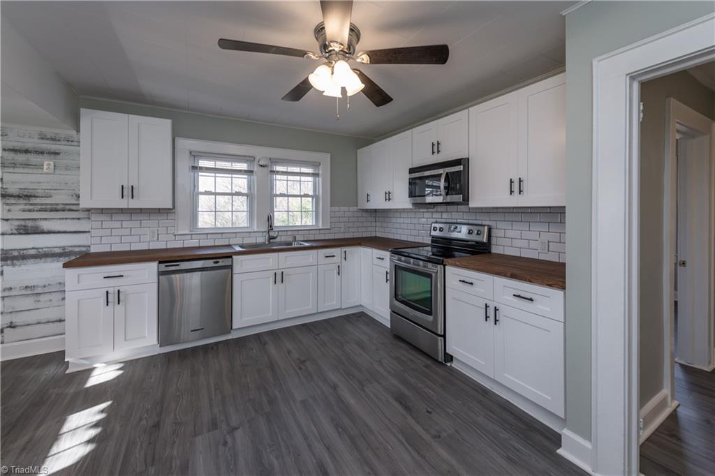 1854 Hoover Road Lexington, NC 27295 - Photo 11 of 38 Gallery Image 11