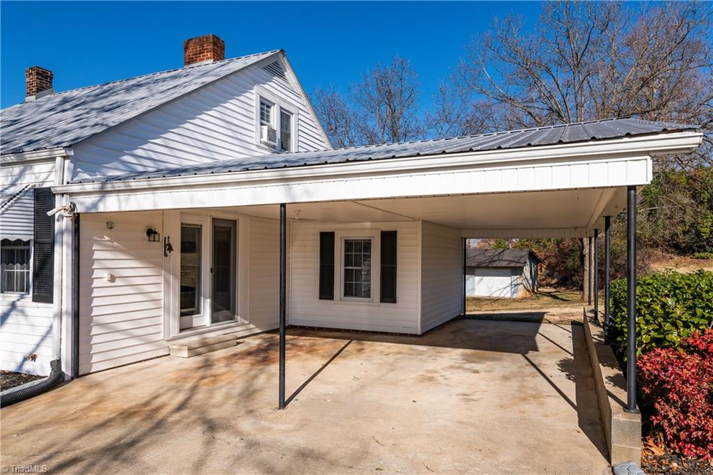 1854 Hoover Road Lexington, NC 27295 - Photo 32 of 38 Gallery Image 32