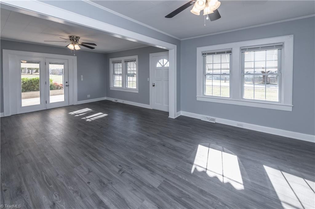 1854 Hoover Road Lexington, NC 27295 - Photo 6 of 38 Gallery Image 6